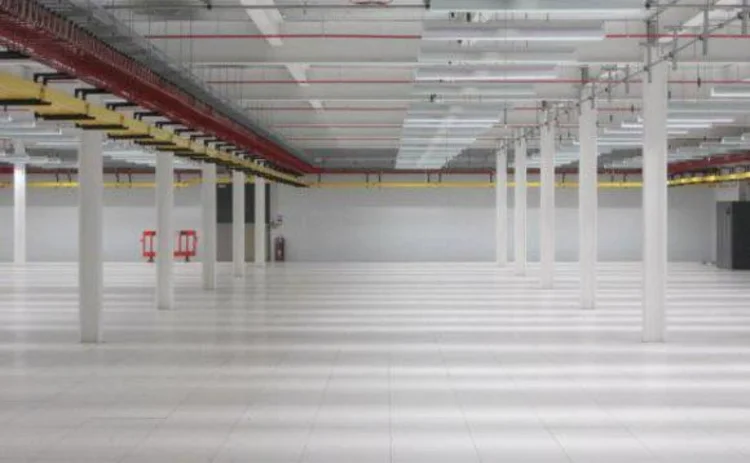 Equinix's new datacentre in Slough can hold 5600 cabinets