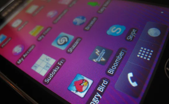 bloomberg-anywhere-android-phone1