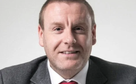 gordon-mcarthur-beeks
