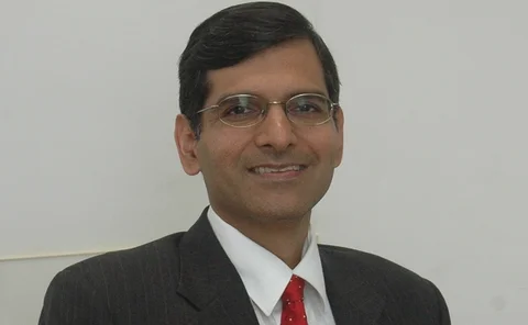 vikramaaditya-hsbc-cropped