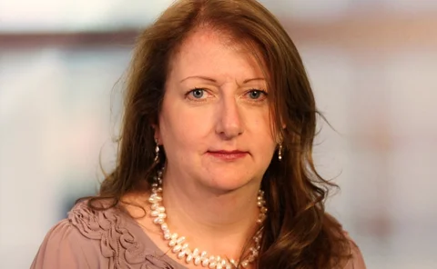stephanie-clarke-broadridge