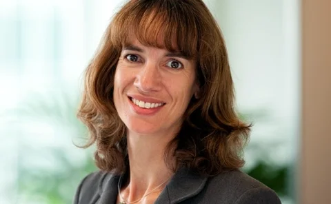 Marion Leslie, SIX