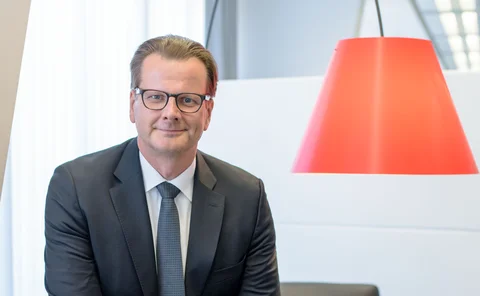 ubs-bussmann-0060