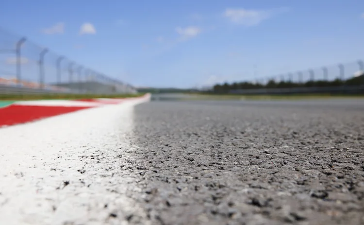 f1-racetrack-closeup