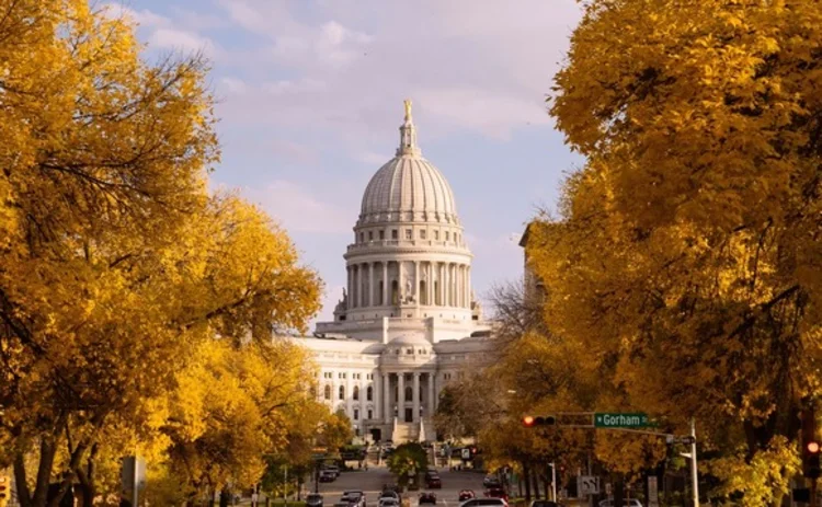 madison-wisconsin-state-capital-building