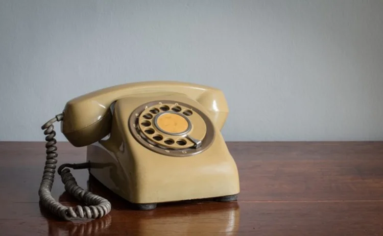 rotary-telephone rotary-telephone