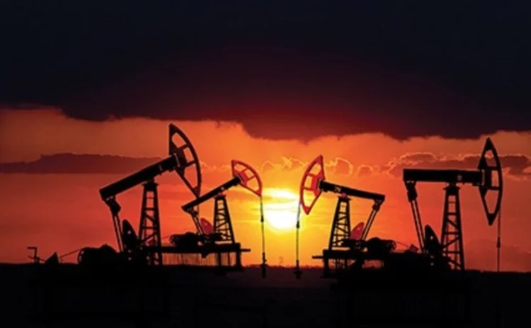 Oil and commodities Oil and commodities