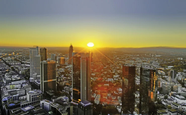 frankfurt-sunrise-1-vertical-web