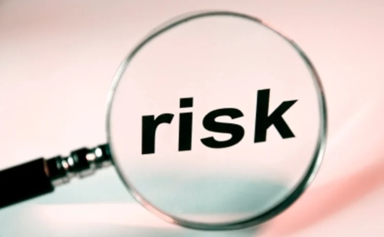 Risk magnifying glass Risk magnifying glass