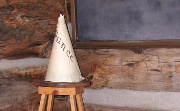 dunce-cap