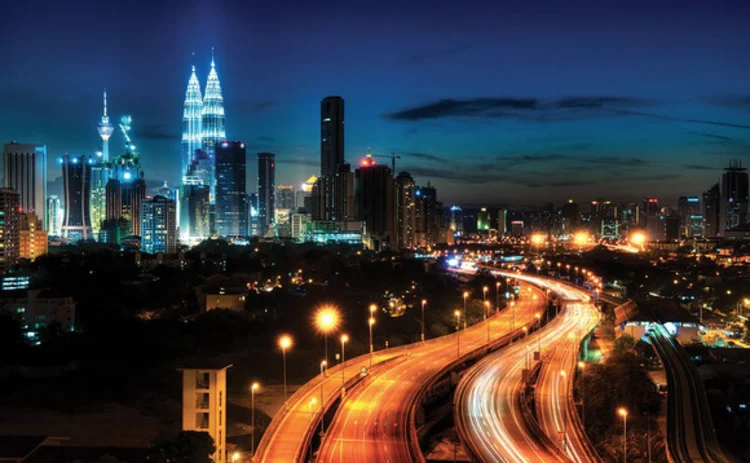 kuala-lumpur-night-2015-compressed