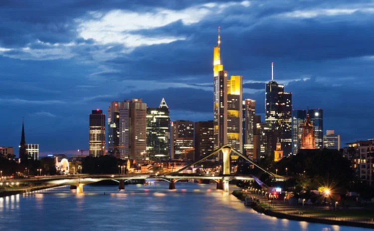 frankfurt-skyline-web