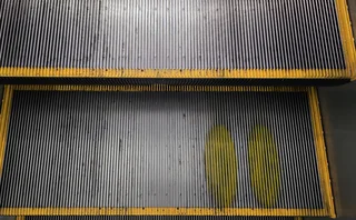 escalator