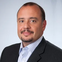 Roberto Maranca roberto-maranca-schneider-electric-lloyds-ge-capital