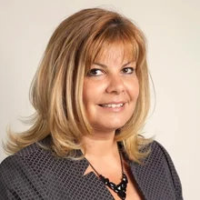 Noemi Lusztig noemi-lusztig-ice-data-services