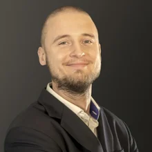 Mikolaj Pawlikowski mikolaj-pawlikowski-bloomberg