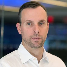 Cory Albert, Bloomberg