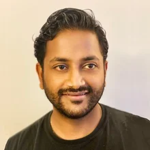 Saad Hussain saad-hussain-vesica-technologies-shift-search